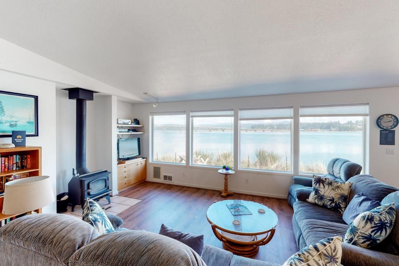 Harbor House Villa Waldport Bagian luar foto