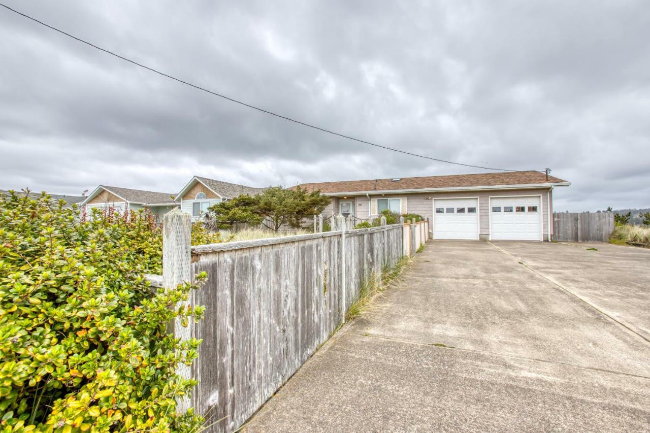 Harbor House Villa Waldport Bagian luar foto
